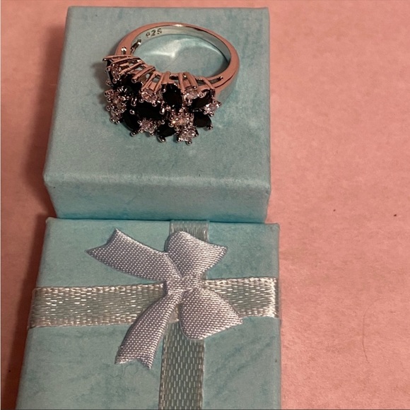 Black Sapphire 💯 Authentic - Picture 4 of 9